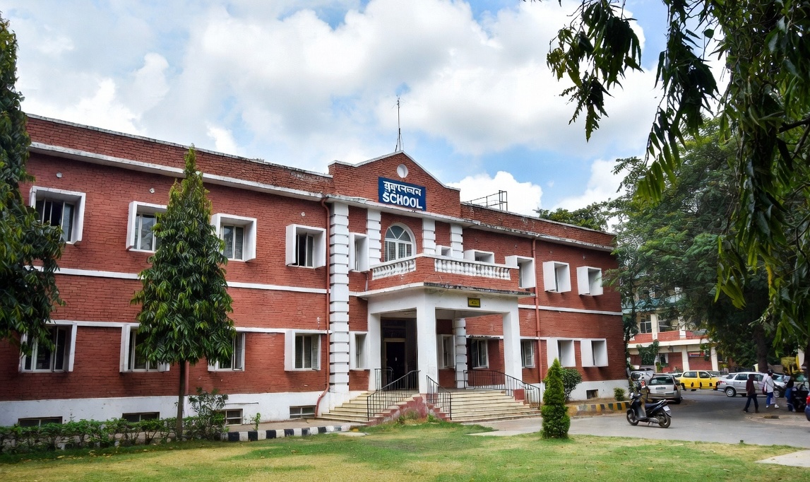 School Interior & Exterior Painting Services in Delhi | Professional Painters for Educational Spaces